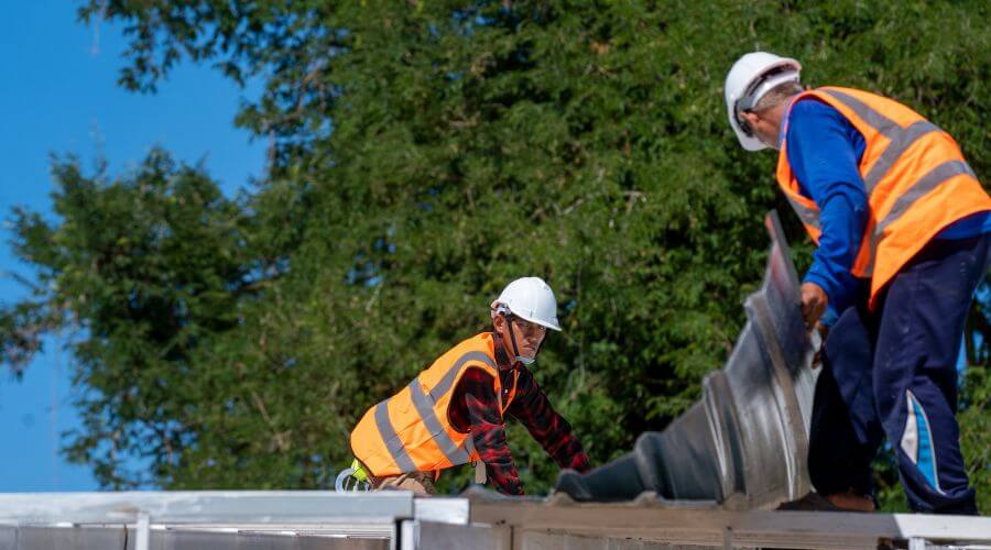 Professional new roof installation services in Ponderosa, NM